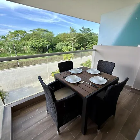 En Baia Kristal Con Vista Al Bosque Apartamento