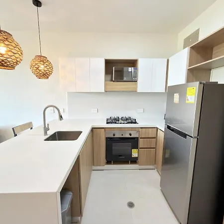 Apartamento En Baia Kristal Con Vista Al Bosque Cartagena