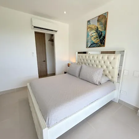 Apartamento En Baia Kristal Con Vista Al Bosque *